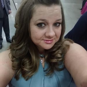 Meet your Posher, Alisha